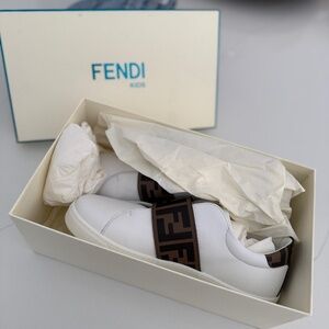 Fendi Kids Unisex Monogram Strap Designer Casual Walking Fashion Sneakers NIB